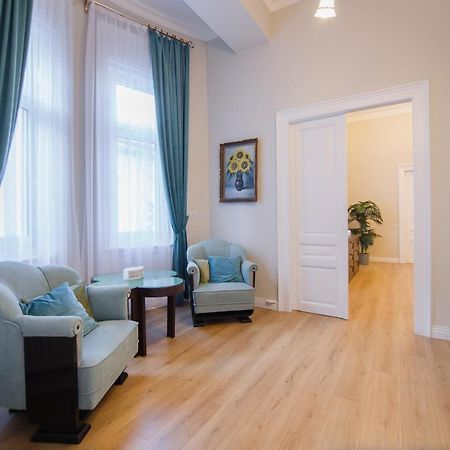אורדאה Retro City Center Home מראה חיצוני תמונה